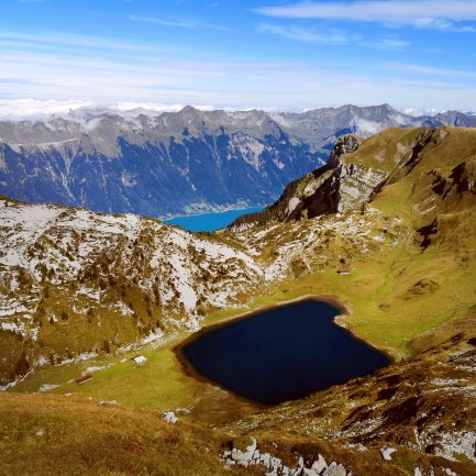 lakes-switzerland-guided-hiking-tours-7