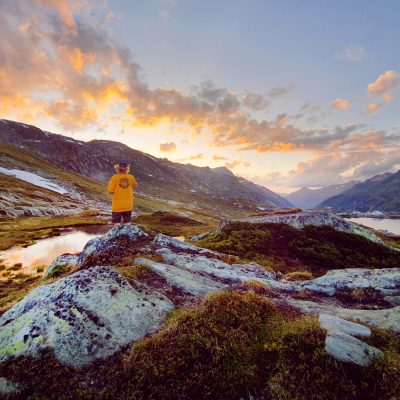 private-guiding-swiss-alps-sunset-experience